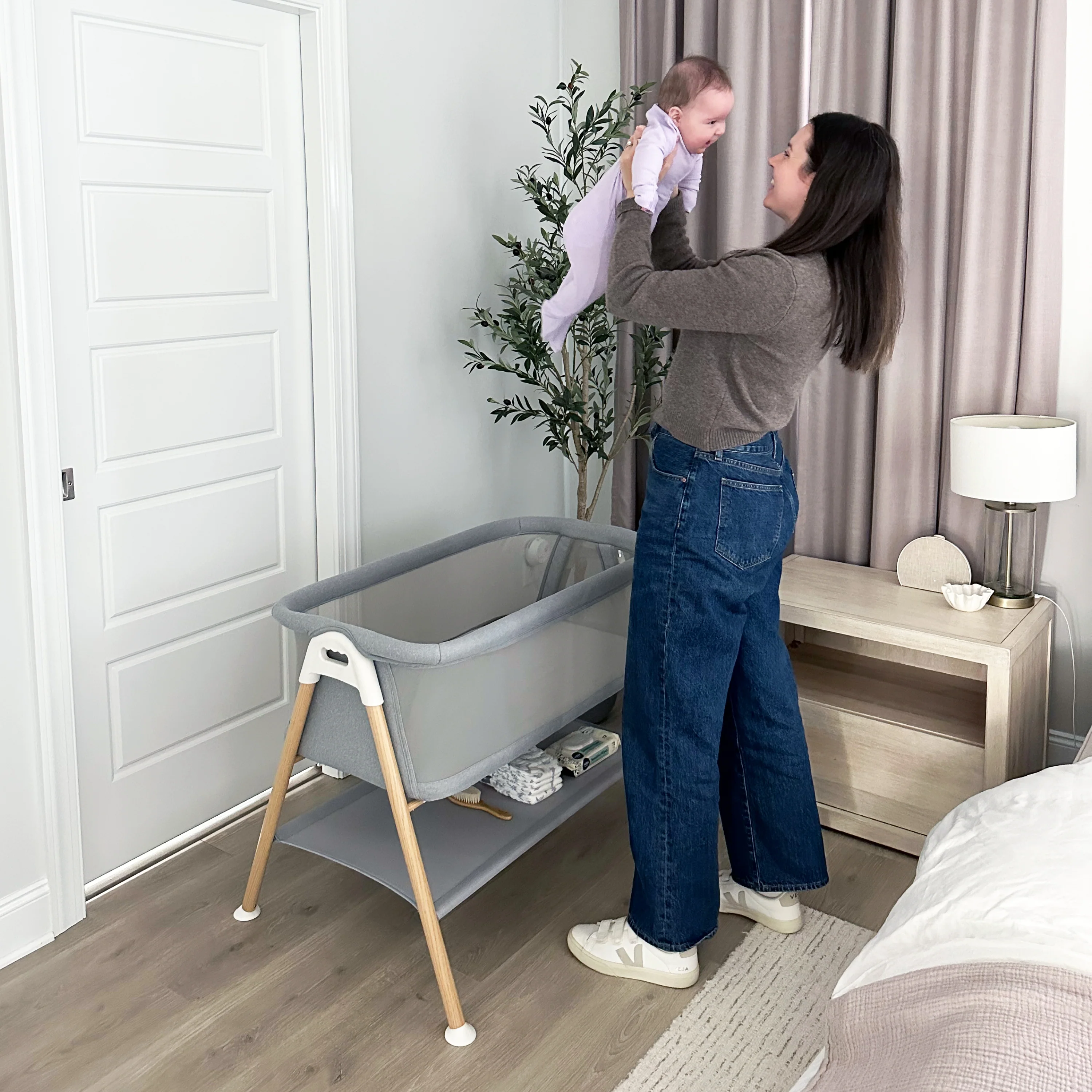 Essential Bassinet - Image 12