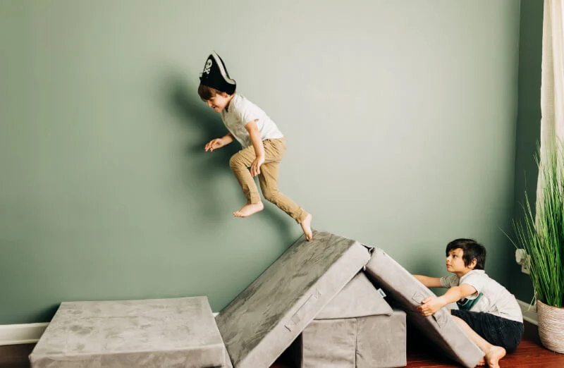 Newton X Figgy Play Couch - Image 4